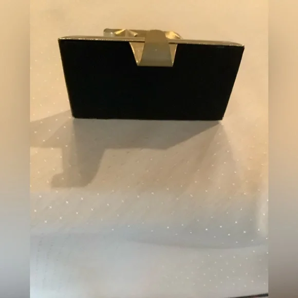 P.E.A.C.E Stocking Holders,heavy metal with felt on bottoms,very nice on mantle Holiday Decor